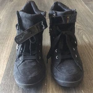 Guess sneaker wedges